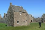 PICTURES/Dunnottar Castle/t_Silver House2.JPG